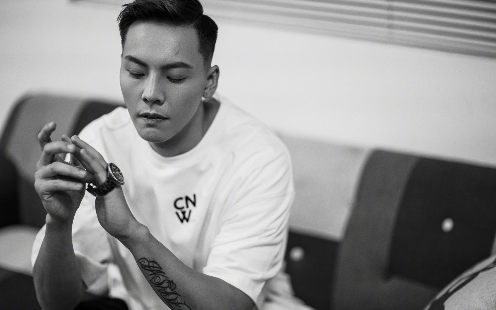九游（jiuyou.com）游戏-英超冠军争夺战：悬念持续升温！，英超夺冠规则